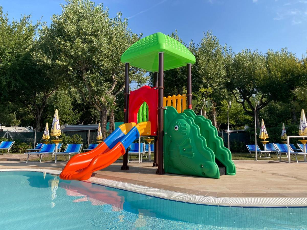 Camping Parco Capraro Lido di Jesolo Bagian luar foto