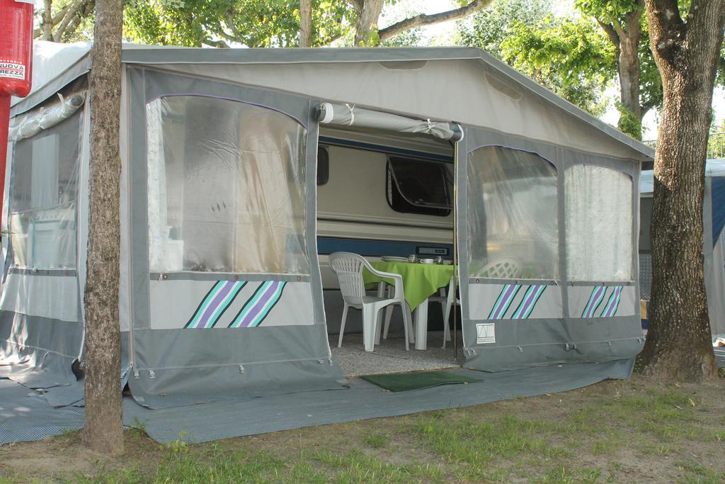 Camping Parco Capraro Lido di Jesolo Ruang foto